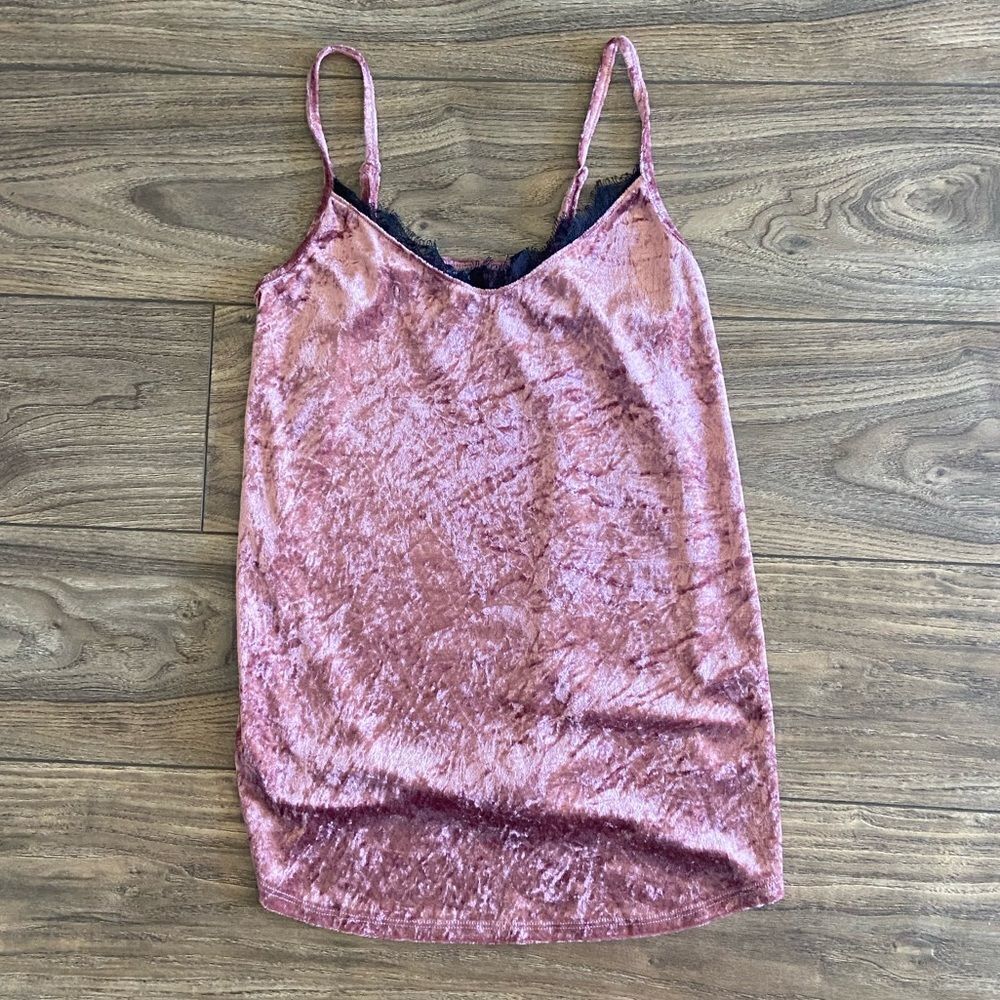 Espresso Maternity Rose Crushed Velvet Top || size Small